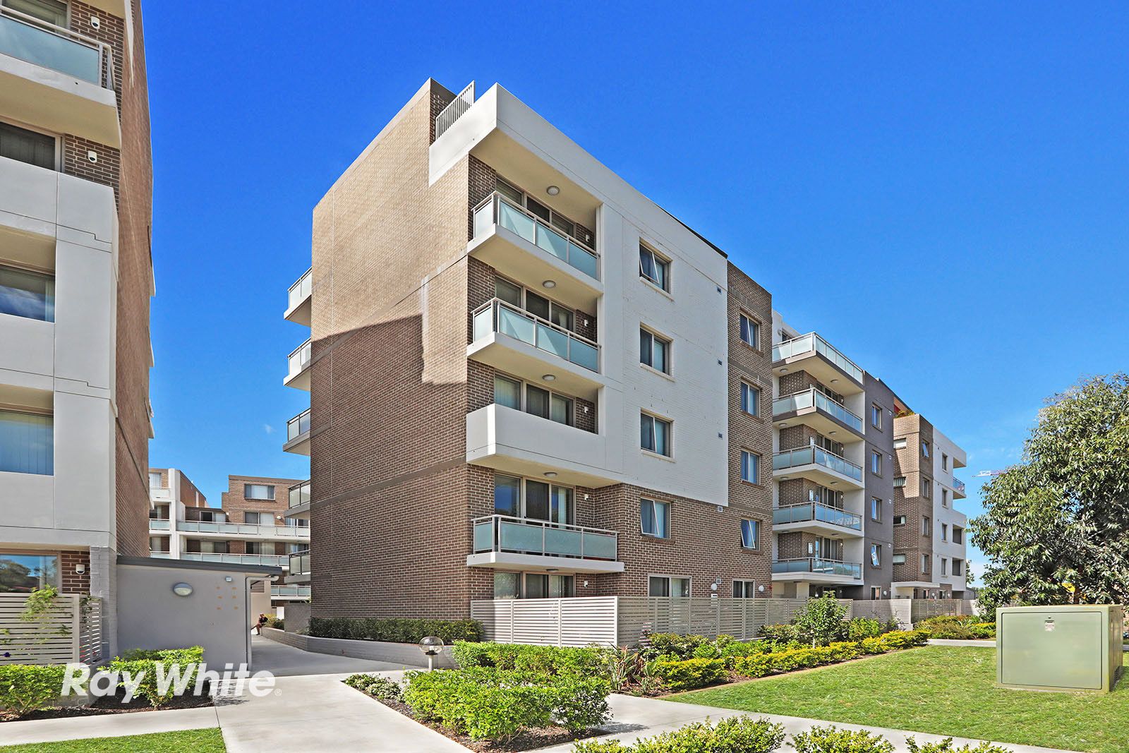 2 13 19 Seven Hills Road Baulkham Hills Nsw 2153 Apartment For Rent 385 Domain