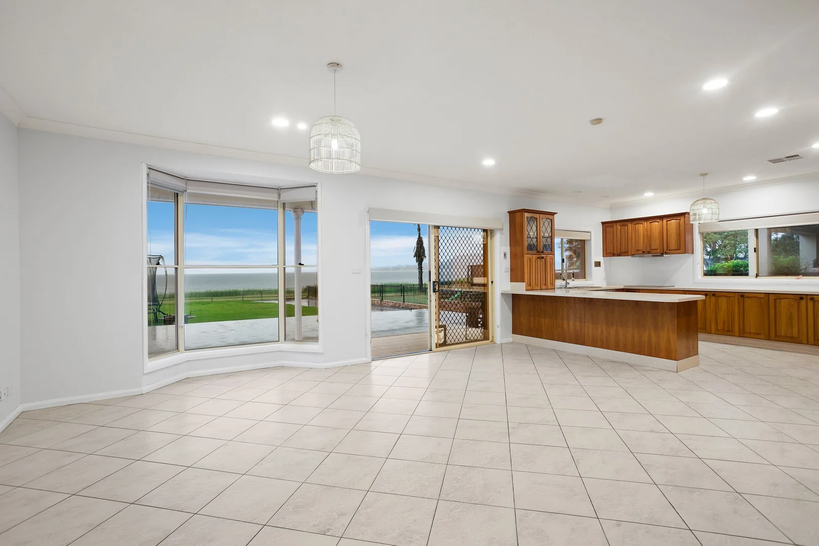 4/93 The Boulevarde, Oak Flats NSW 2529