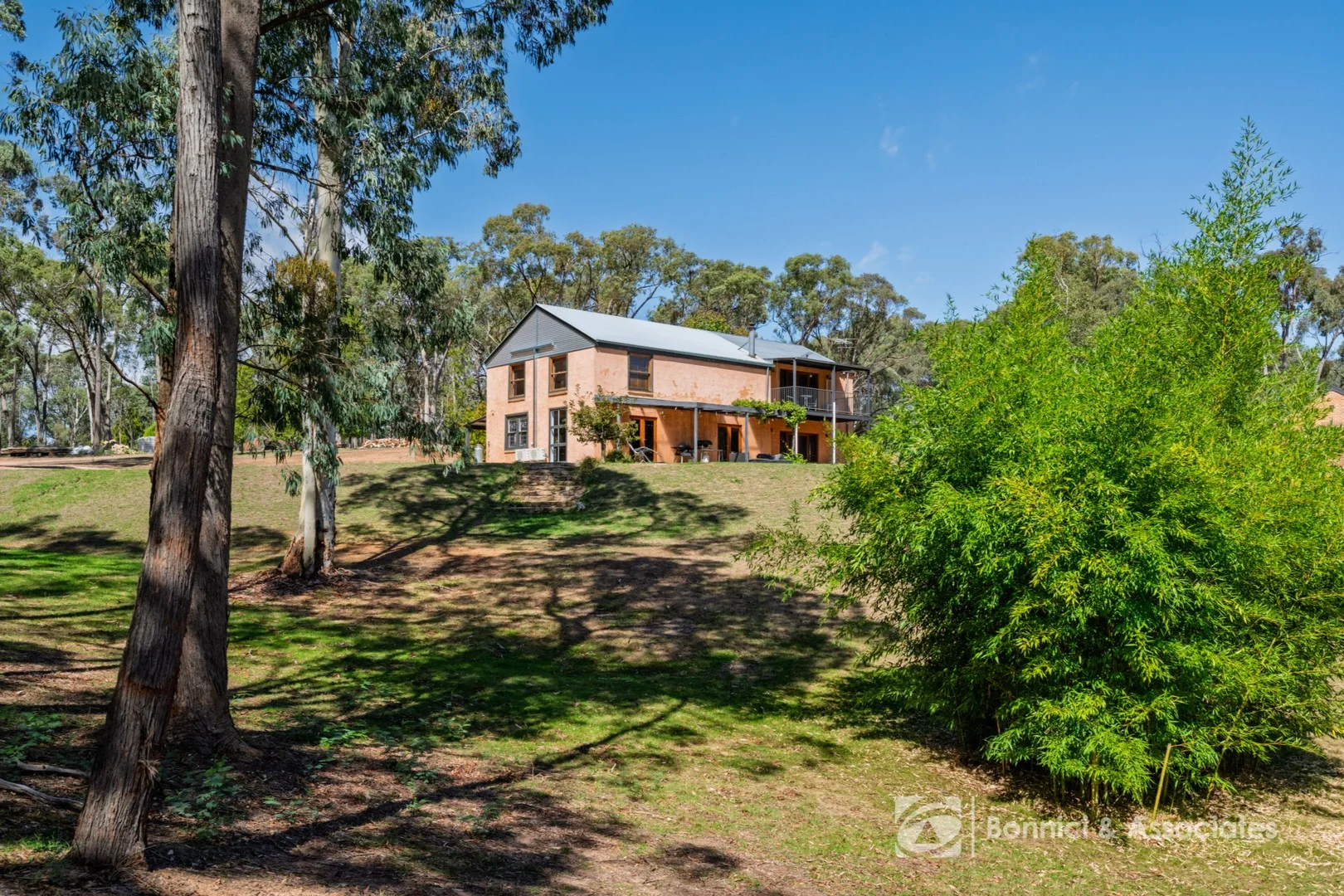 7 Mansion Road, Beechworth VIC 3747