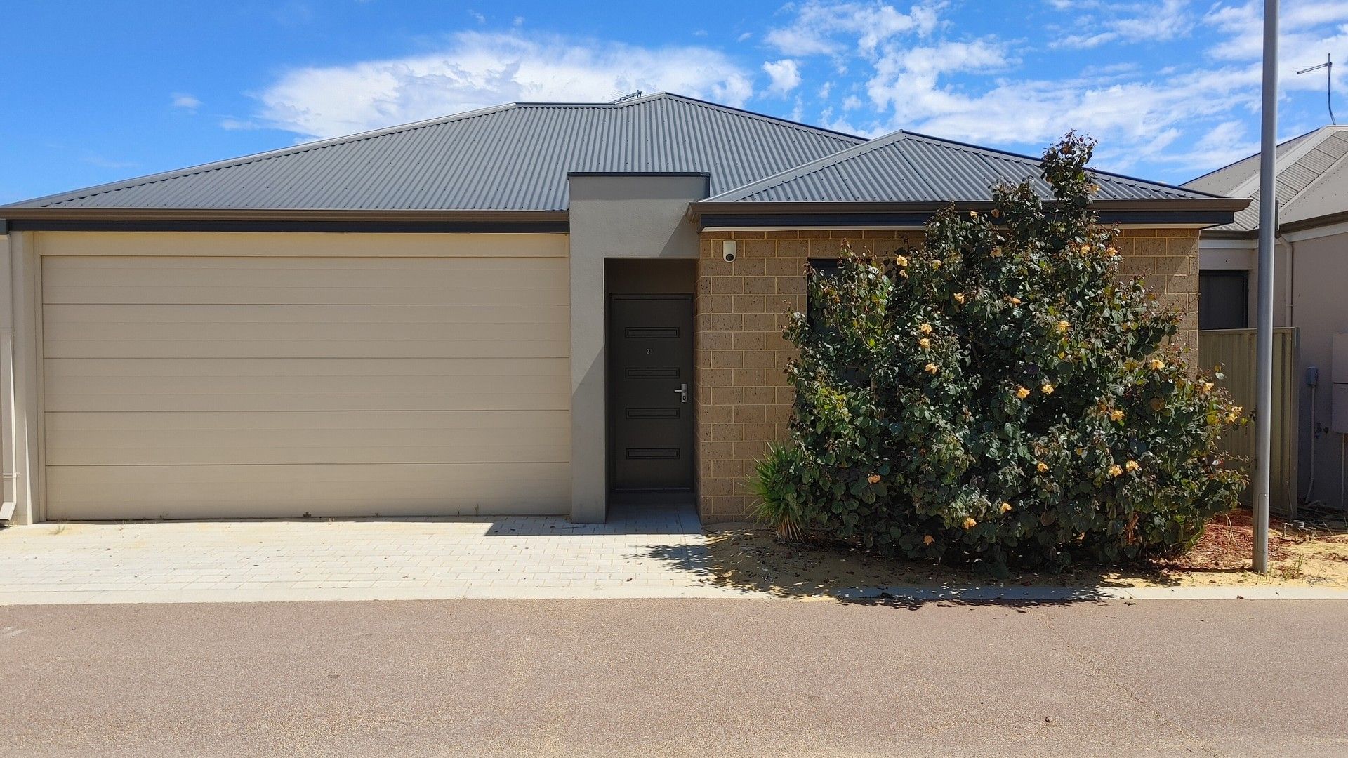 3 bedrooms Villa in 23/1 Balfour Road SWAN VIEW WA, 6056