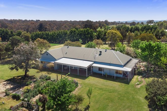 Picture of 6 Grevillea Close, MURRUMBATEMAN NSW 2582