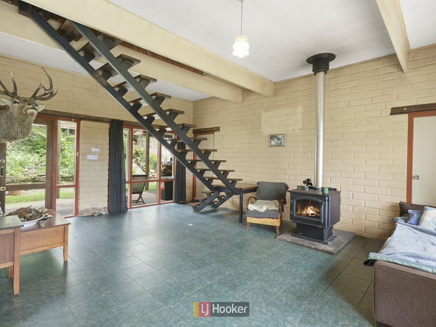 45 Southorn Street, Beech Forest VIC 3237, Image 2