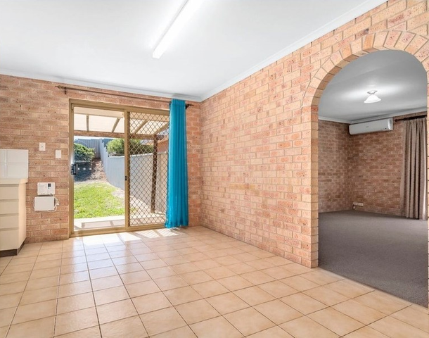 2/61 Waldeck Street, Geraldton WA 6530