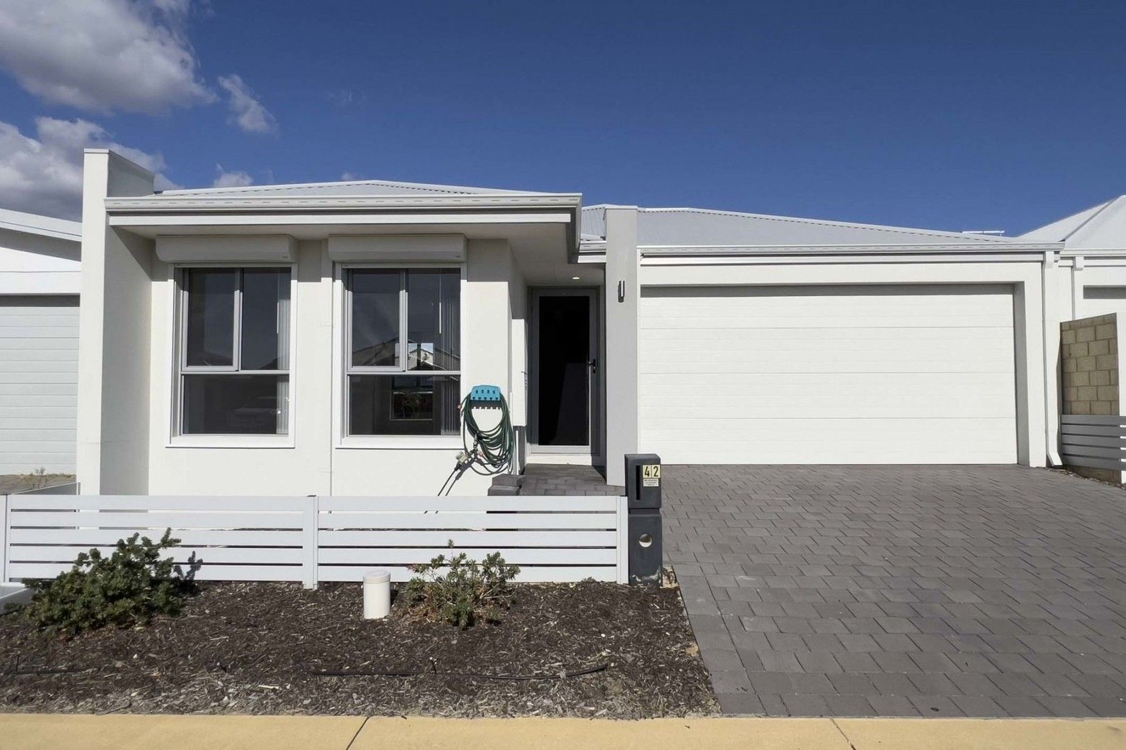 3 bedrooms House in 42 Lakey Street SOUTHERN RIVER WA, 6110