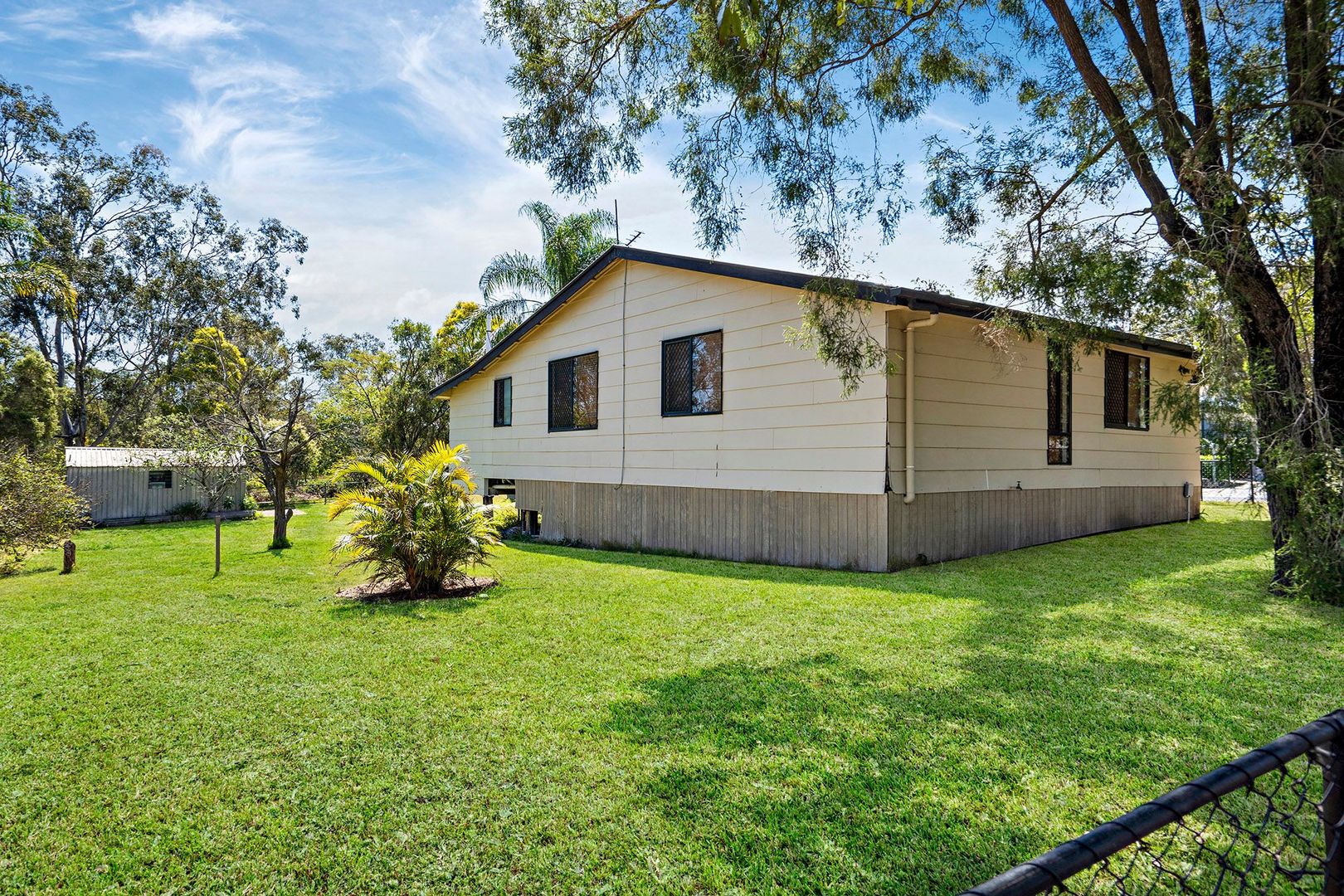 20 Brisbane Road, Dinmore QLD 4303, Image 2