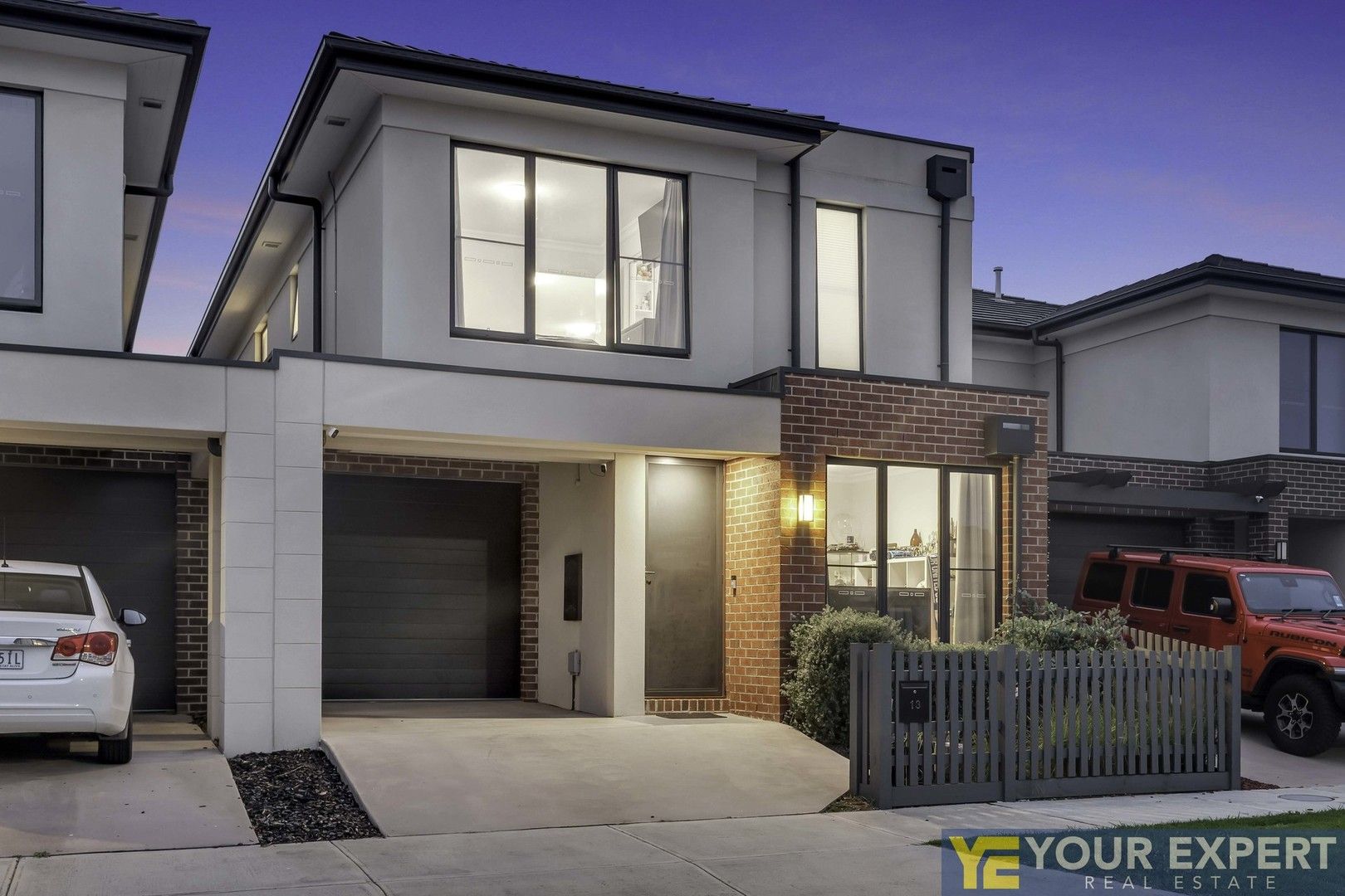 3 bedrooms House in 13 Cockatiel Street NARRE WARREN VIC, 3805