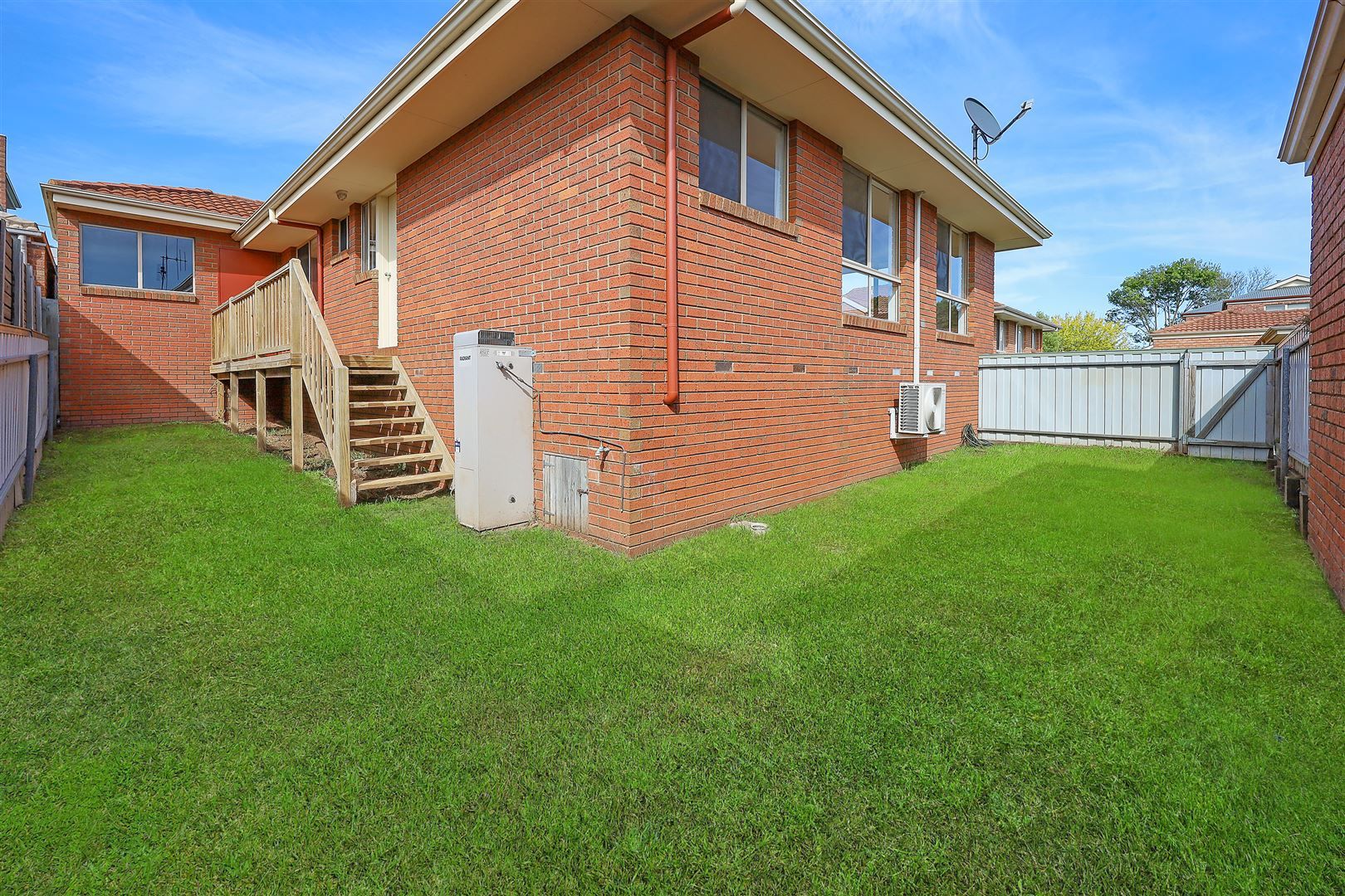 Unit 8/18 Aitkins Road, Warrnambool VIC 3280, Image 2