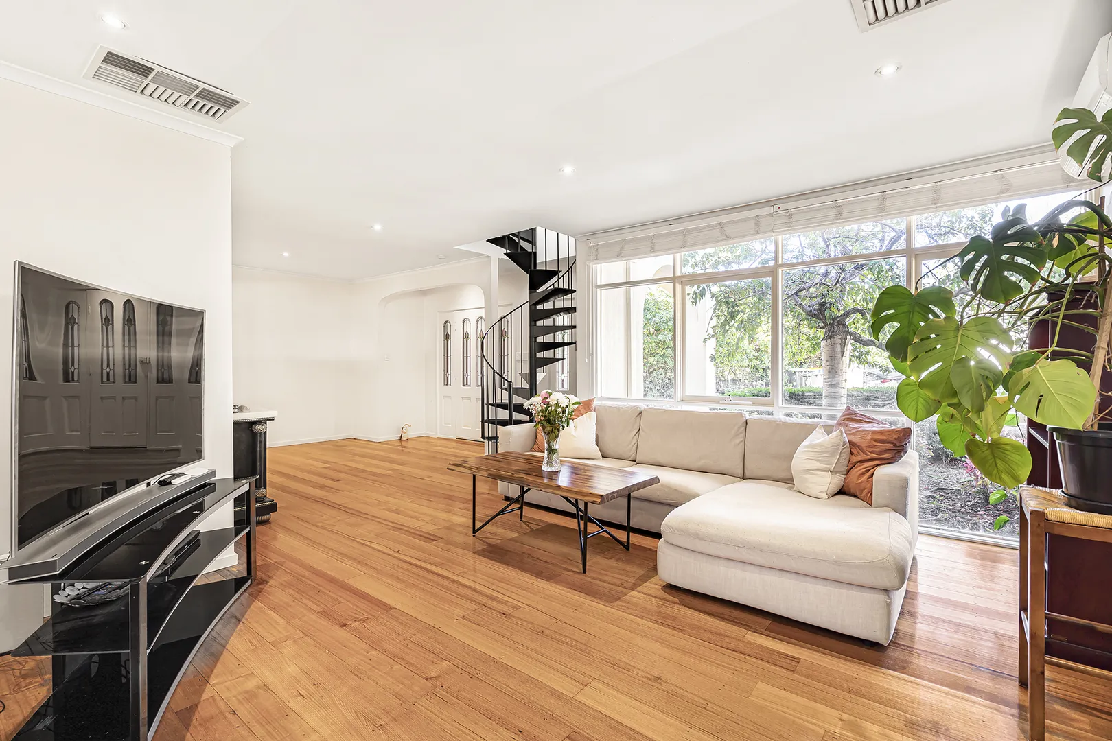 House in Balwyn North - View 4