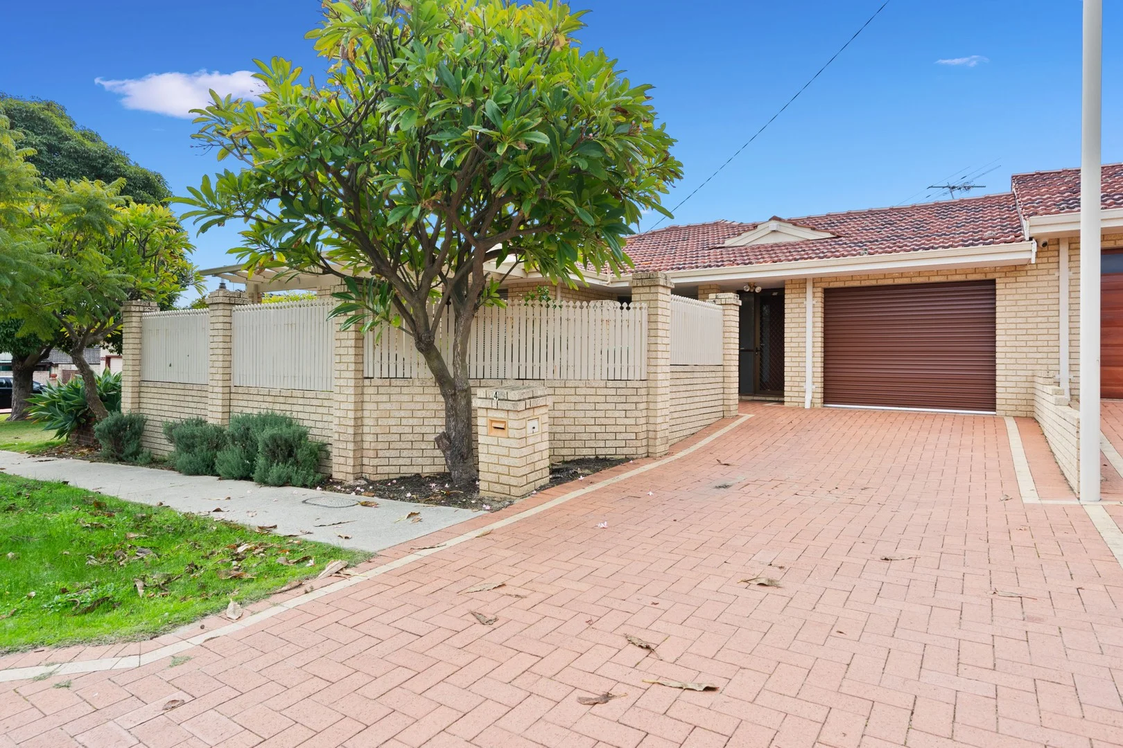 4 Constance Street, Yokine WA 6060