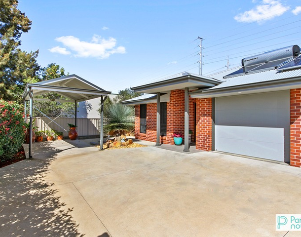 2/32 Cobb And Co Circuit, Hillvue NSW 2340