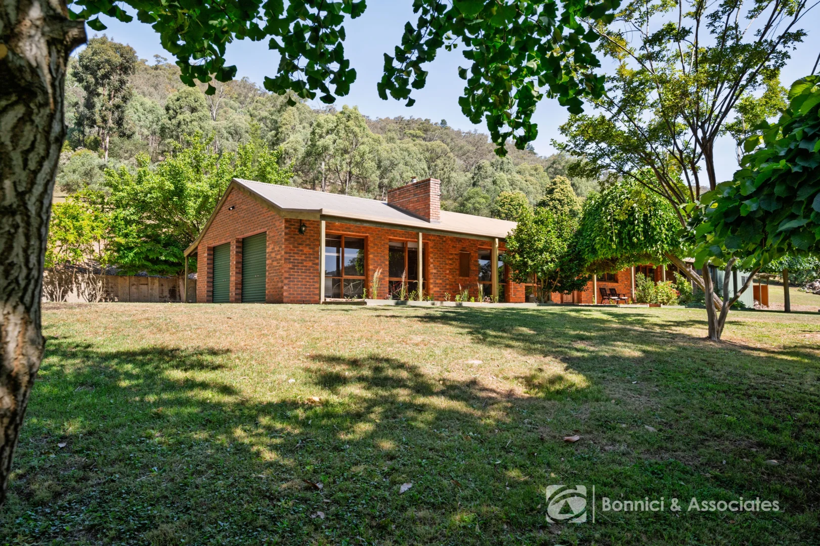 419 Buffalo River Road, Myrtleford VIC 3737