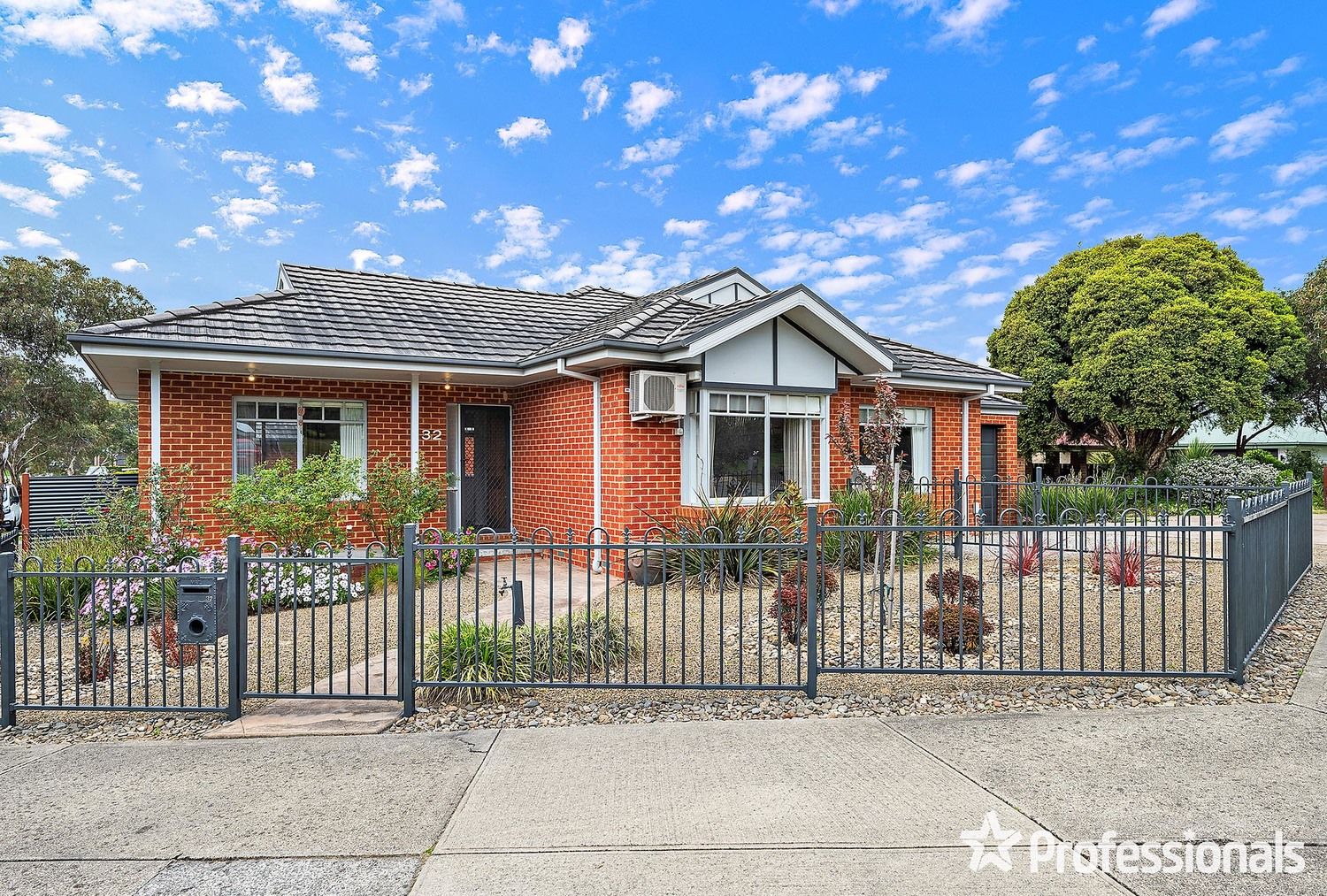 32 Pinoak Drive, Yarra Glen VIC 3775, Image 0