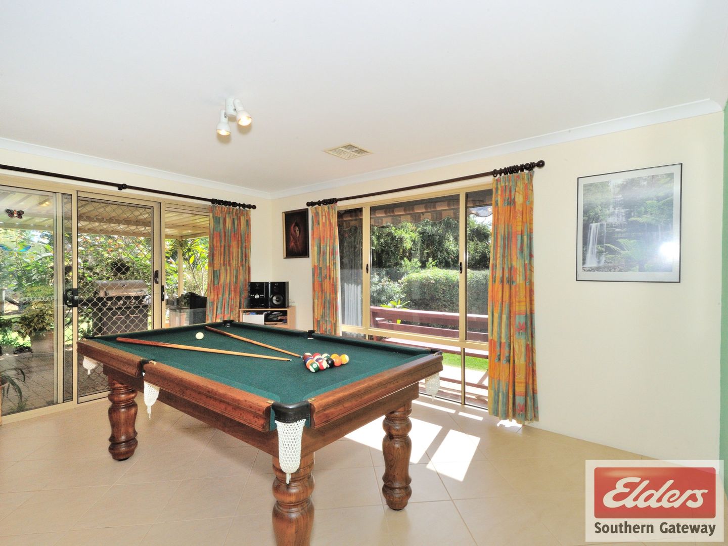 10 Fielder Road, Serpentine WA 6125, Image 2