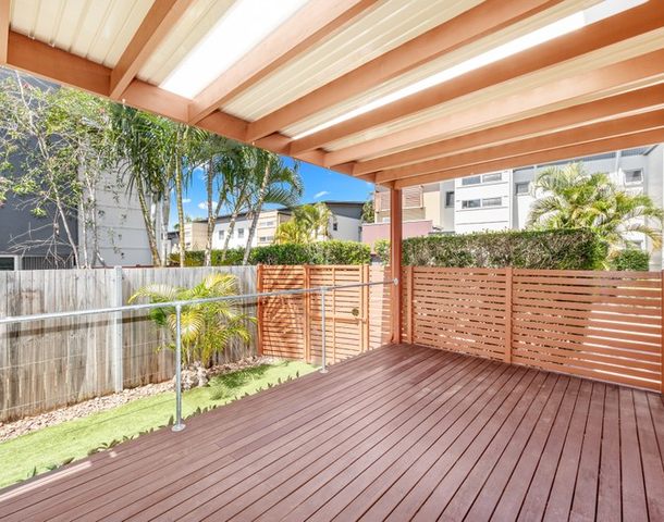 54/80 Moolyyir Street, Urangan QLD 4655