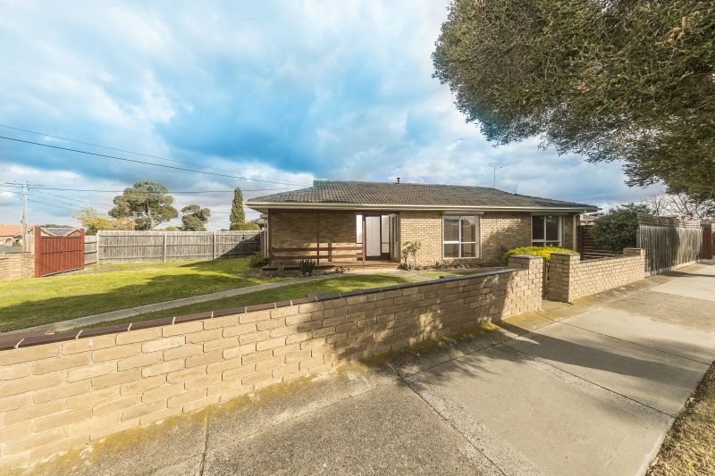 9 Rex Street, Kings Park VIC 3021, Image 0