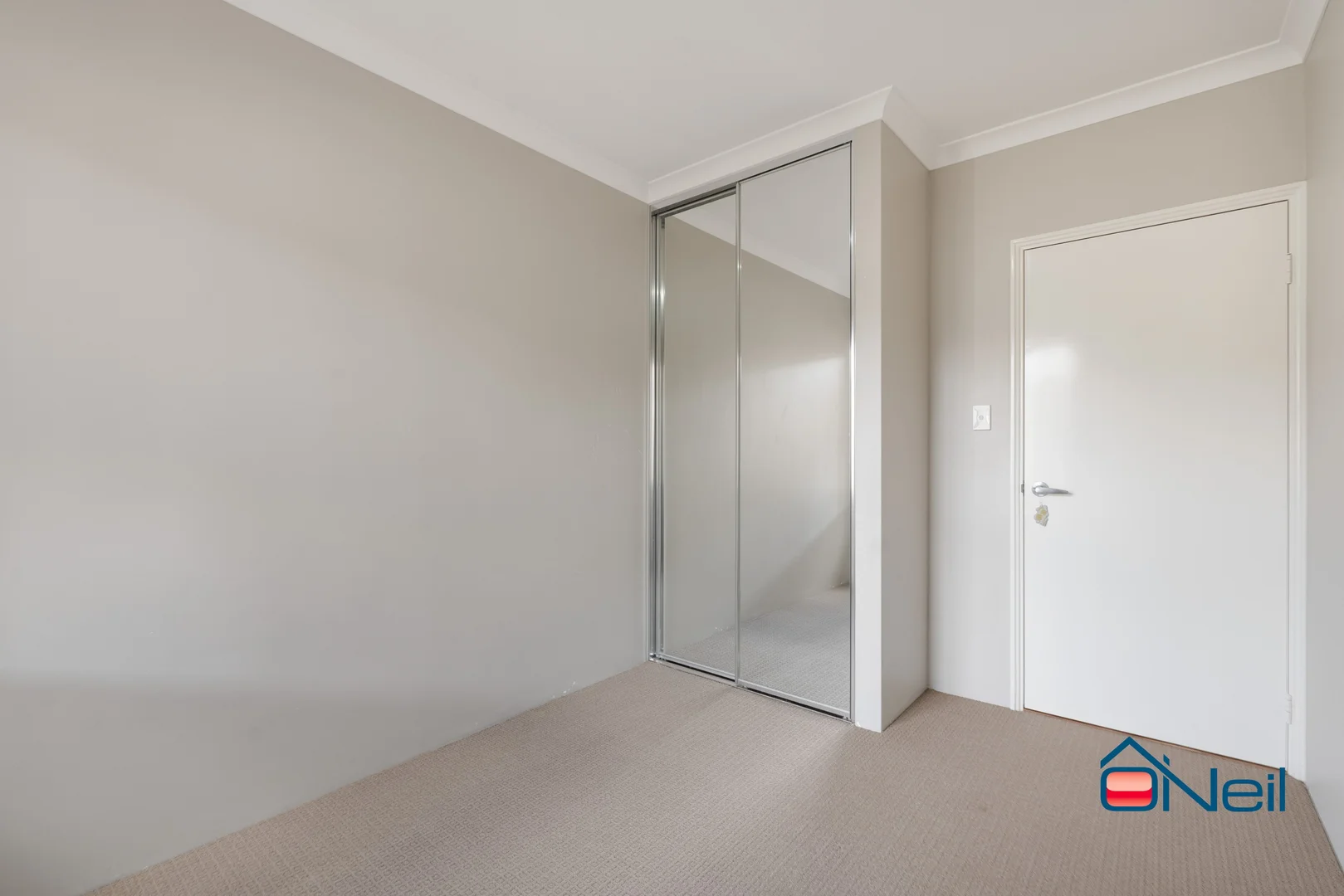 Additional image 10 of 2/21 Friar Road, Armadale WA 6112