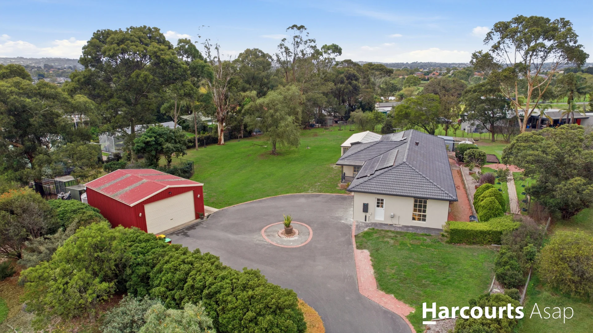 2 Kilgerron Court, Narre Warren South VIC 3805