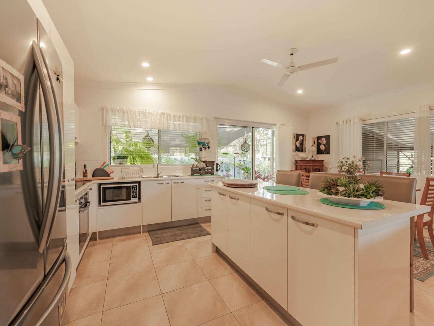 5 SATURN COURT Russell Island QLD 4184 Domain