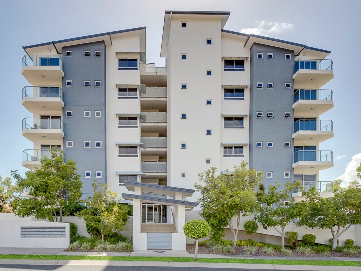 3/2 The Promenade , Boyne Island QLD 4680