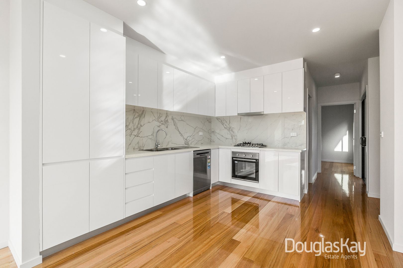 20 Dorothy Avenue, Sunshine VIC 3020, Image 2