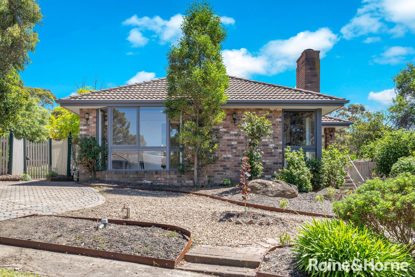 10 Chicola Close, Sunbury VIC 3429, Image 0