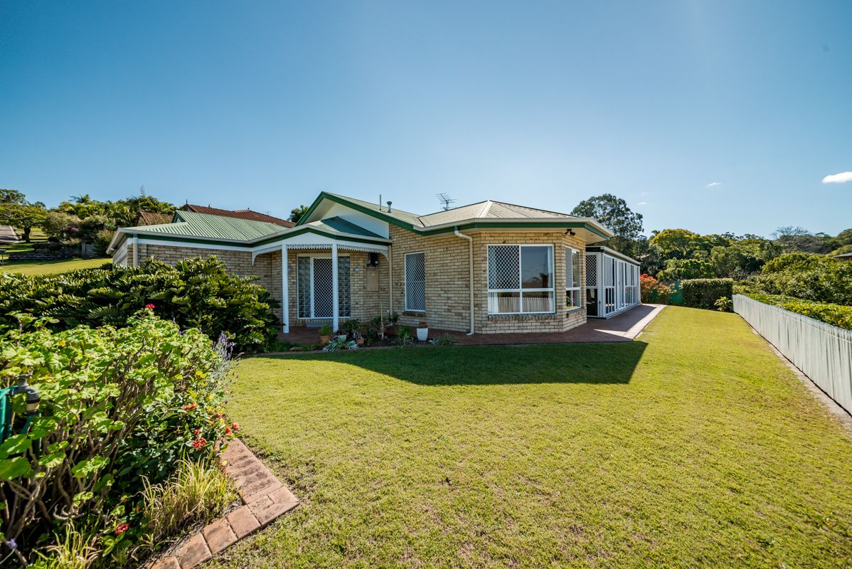 4 bedrooms House in 11 Dolphin Drive NAMBOUR QLD, 4560