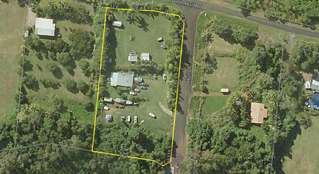 32 North Hull Rd, Carmoo QLD 4852, Image 1