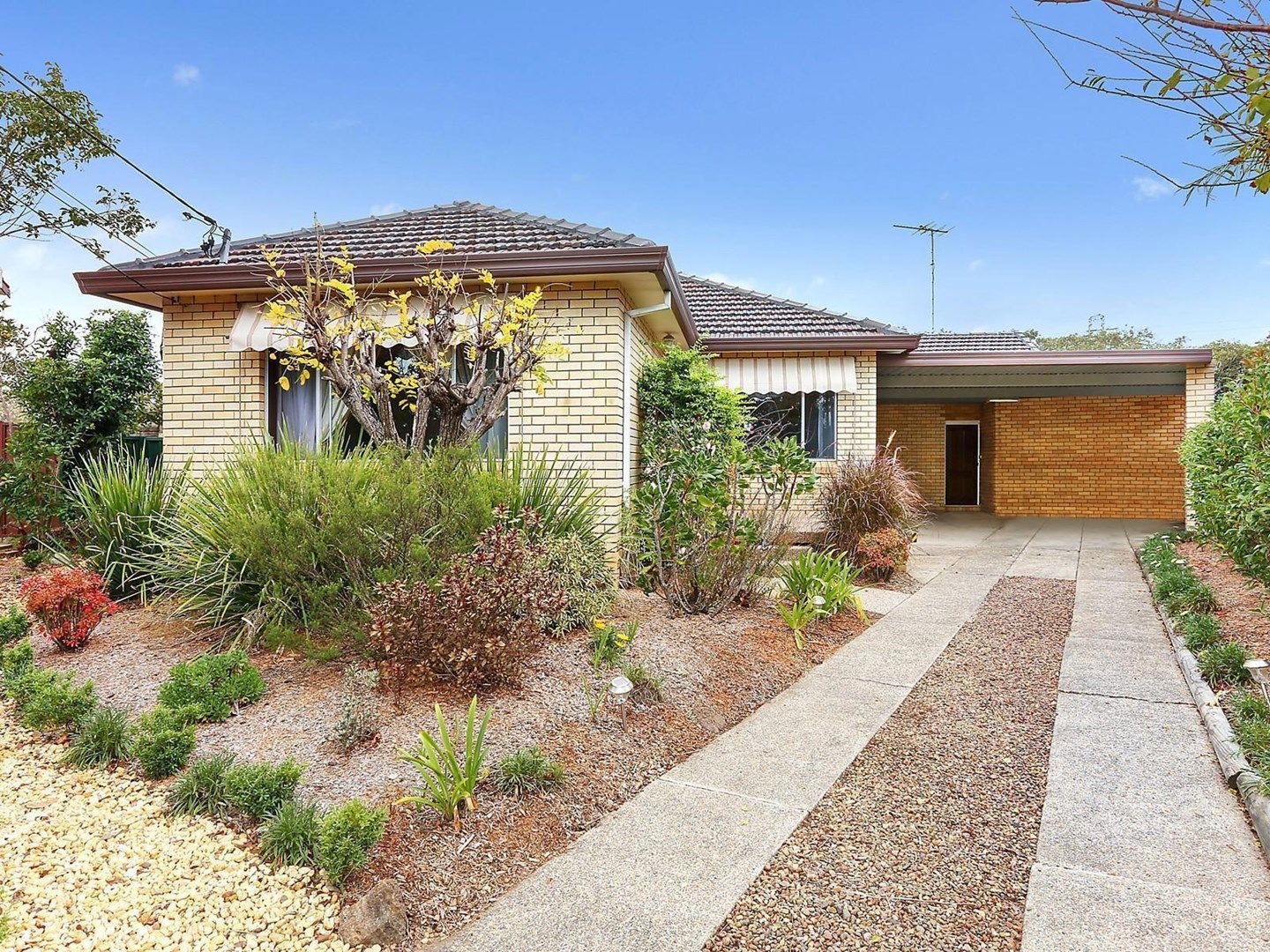 25 Wollondilly Place, Sylvania Waters NSW 2224, Image 0