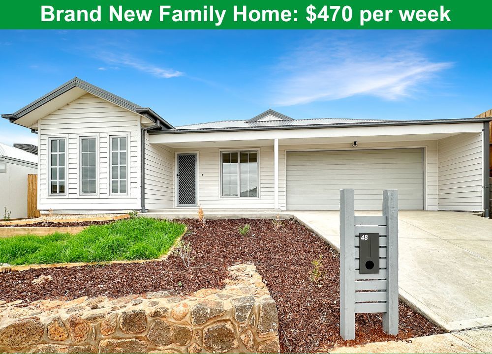 4 bedrooms House in 48 Crowlands Circuit EYNESBURY VIC, 3338