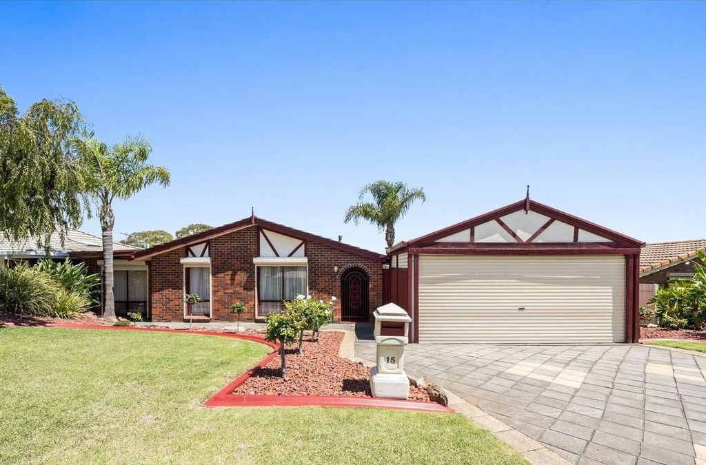 3 bedrooms House in 15 Carole Crescent MODBURY SA, 5092