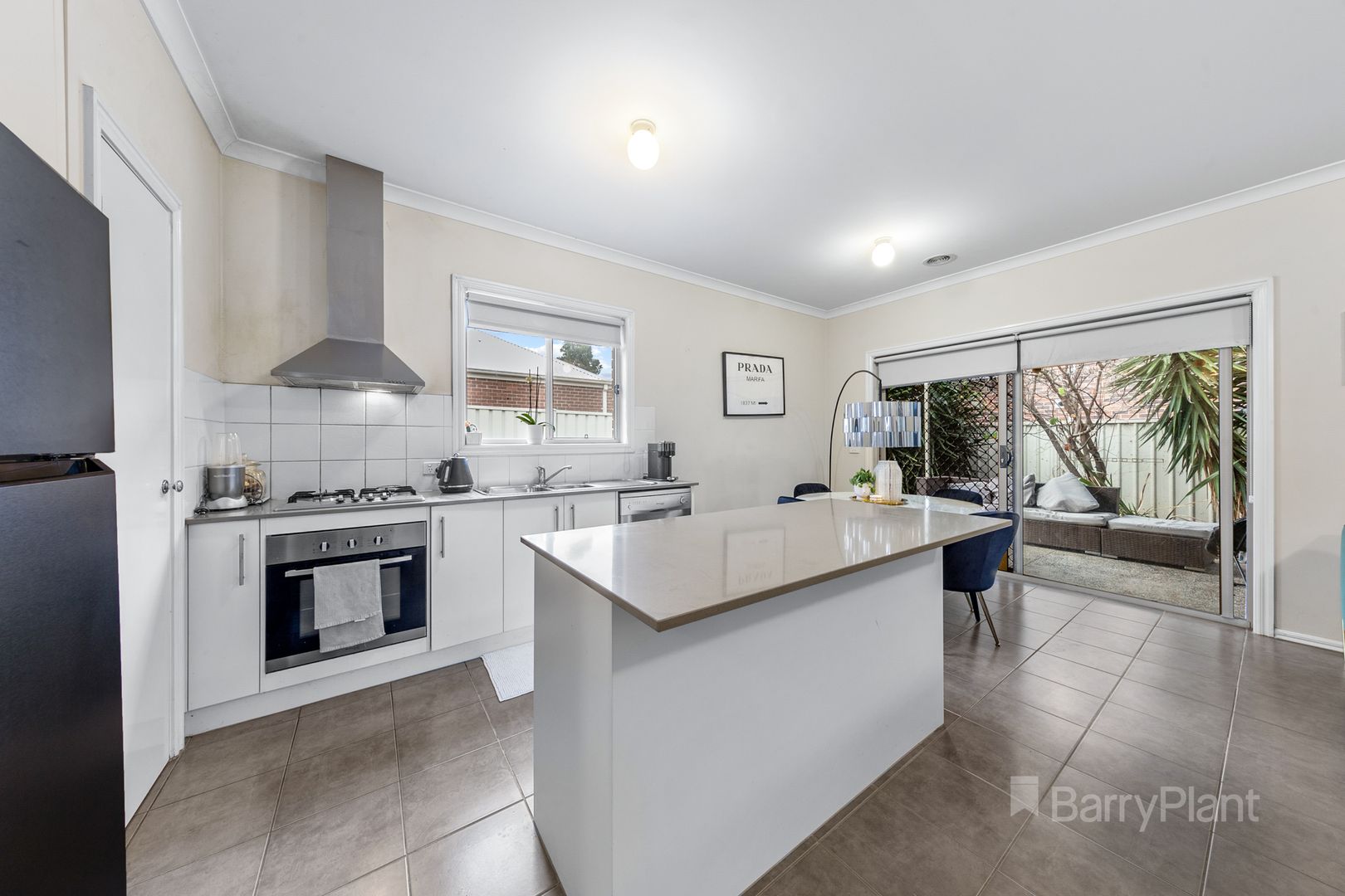 23 Daly Circuit, Caroline Springs VIC 3023, Image 2