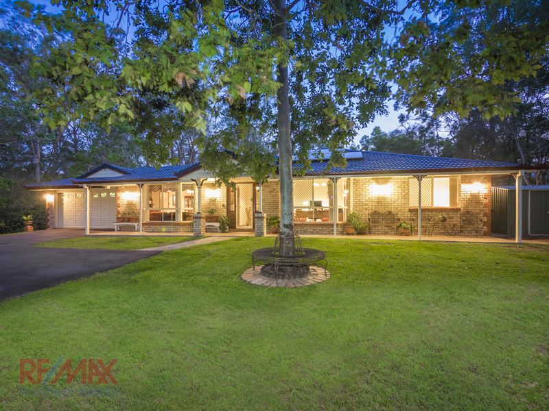 33 Wagtail Place, Warner QLD 4500