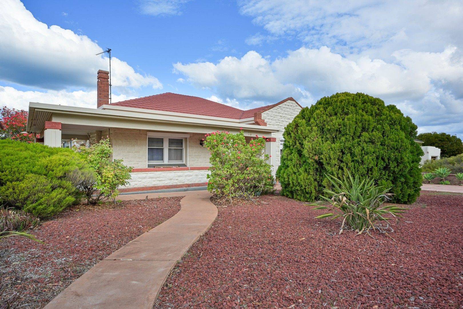 4 bedrooms House in 86 Playford Avenue WHYALLA SA, 5600