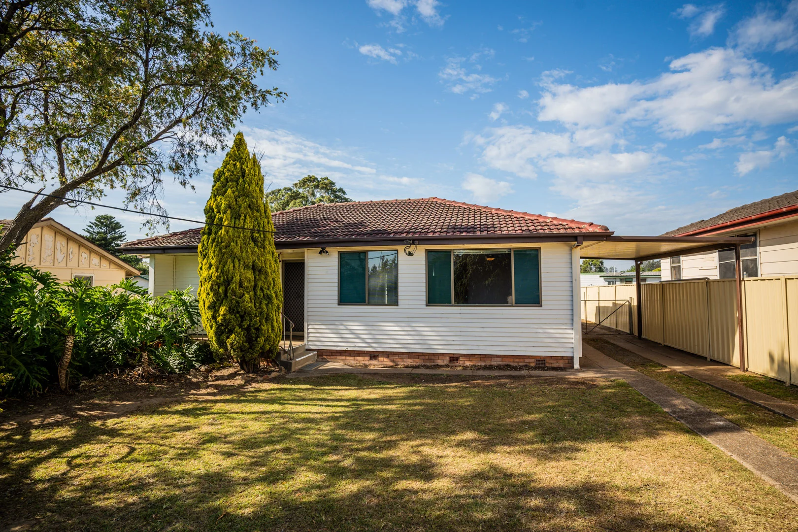 9 Lawson Avenue, Singleton NSW 2330