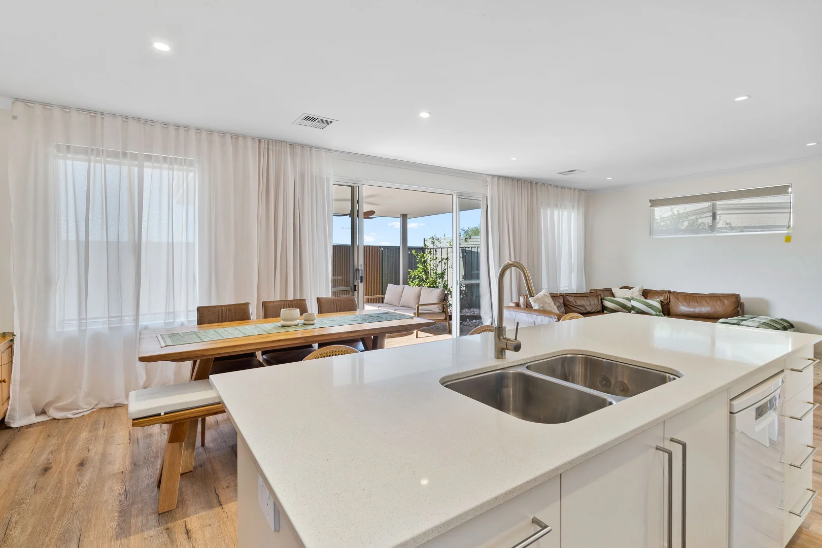 Additional image 10 of 21 Waardong Court, Halls Head WA 6210