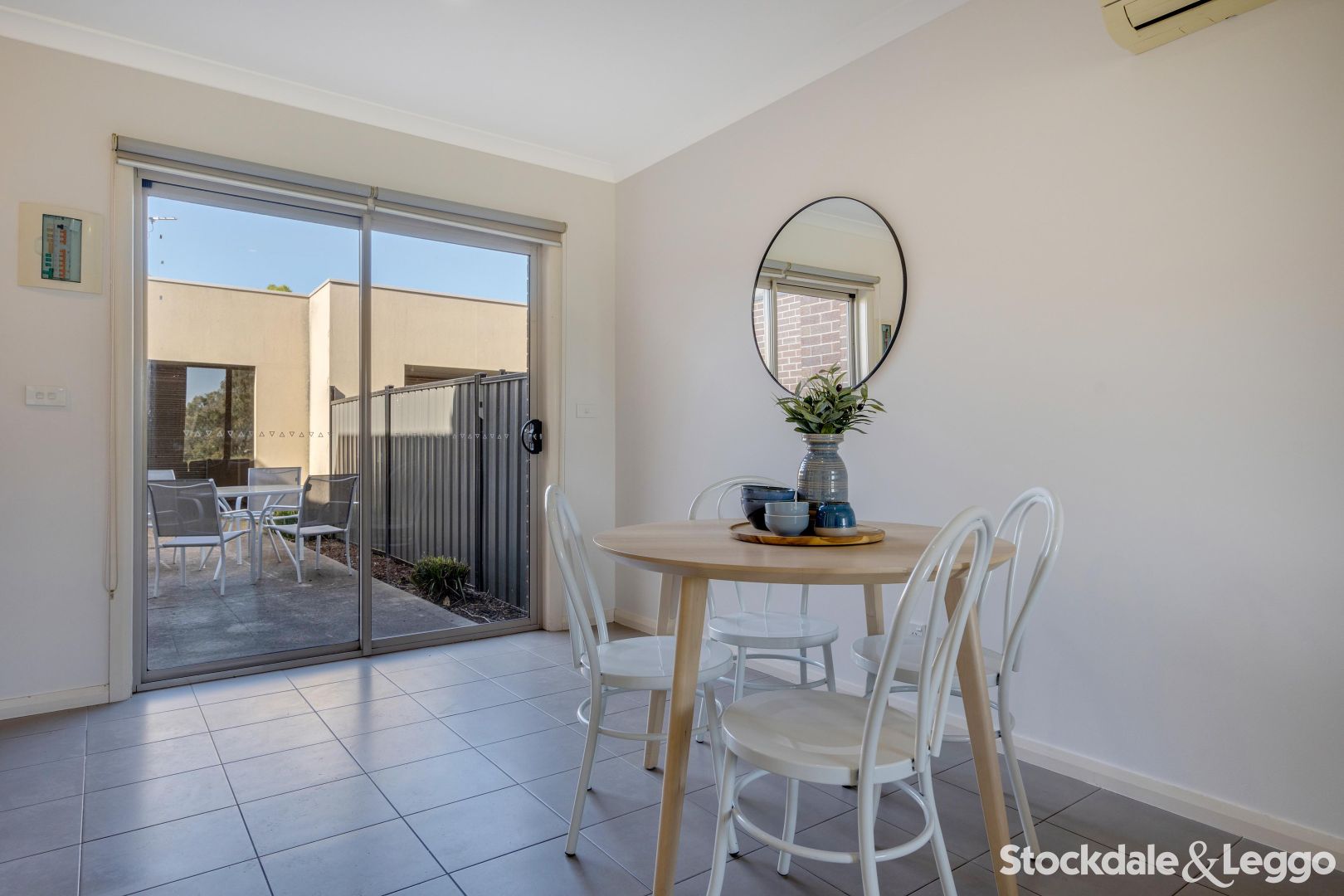 29/335 Grand Boulevard, Craigieburn VIC 3064, Image 2