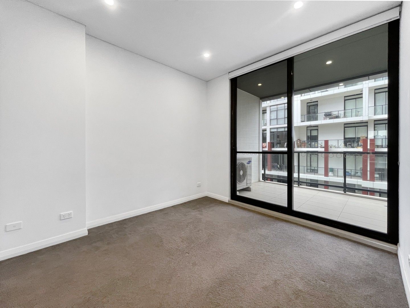 2 bedrooms Apartment / Unit / Flat in 802B/41-45 Belmore Street RYDE NSW, 2112