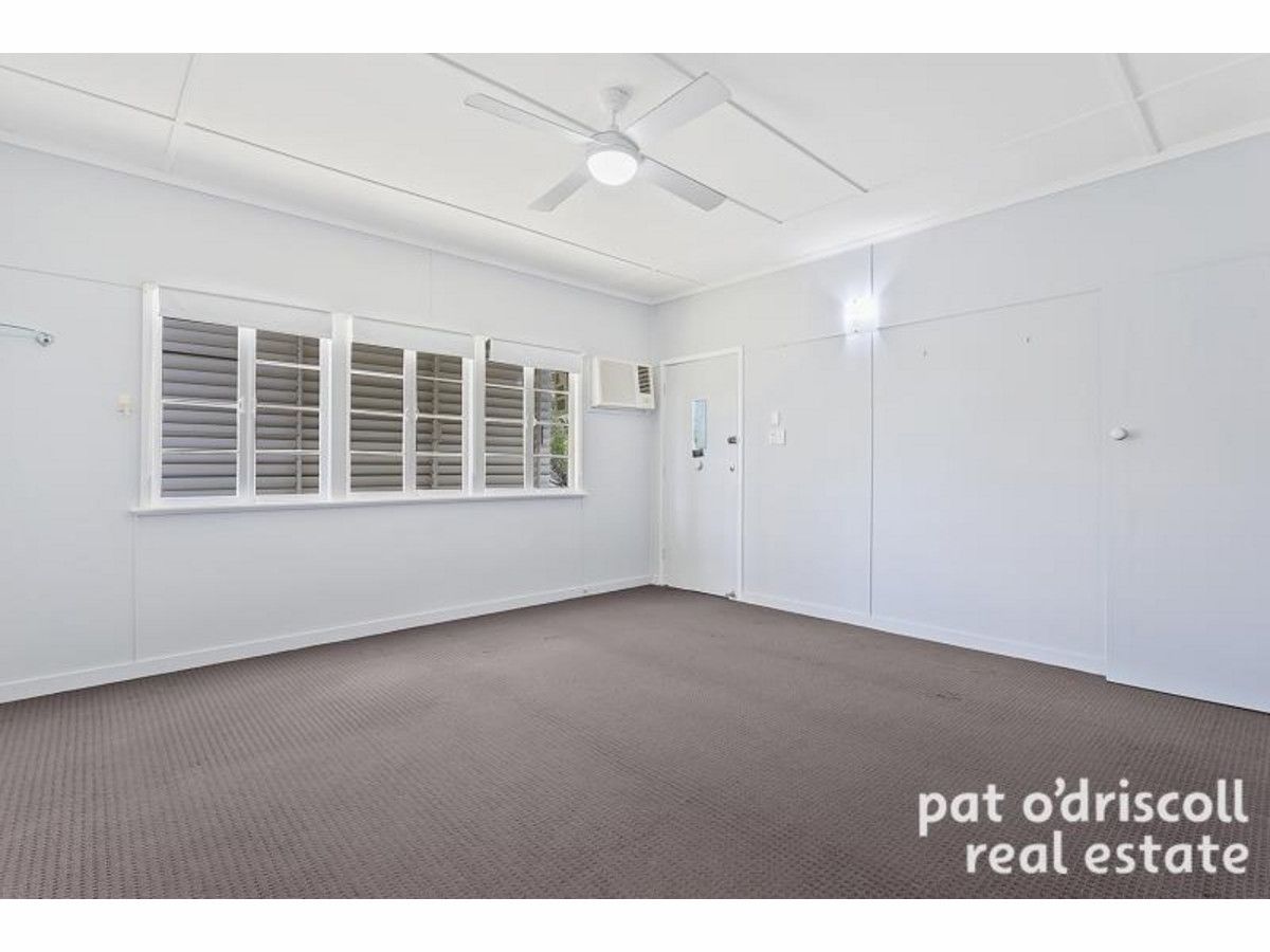 7 Ingram Street, Park Avenue QLD 4701, Image 2