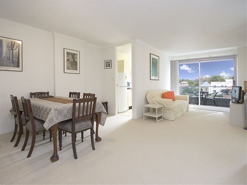 90 Blues Point Road, Mcmahons Point NSW 2060, Image 2