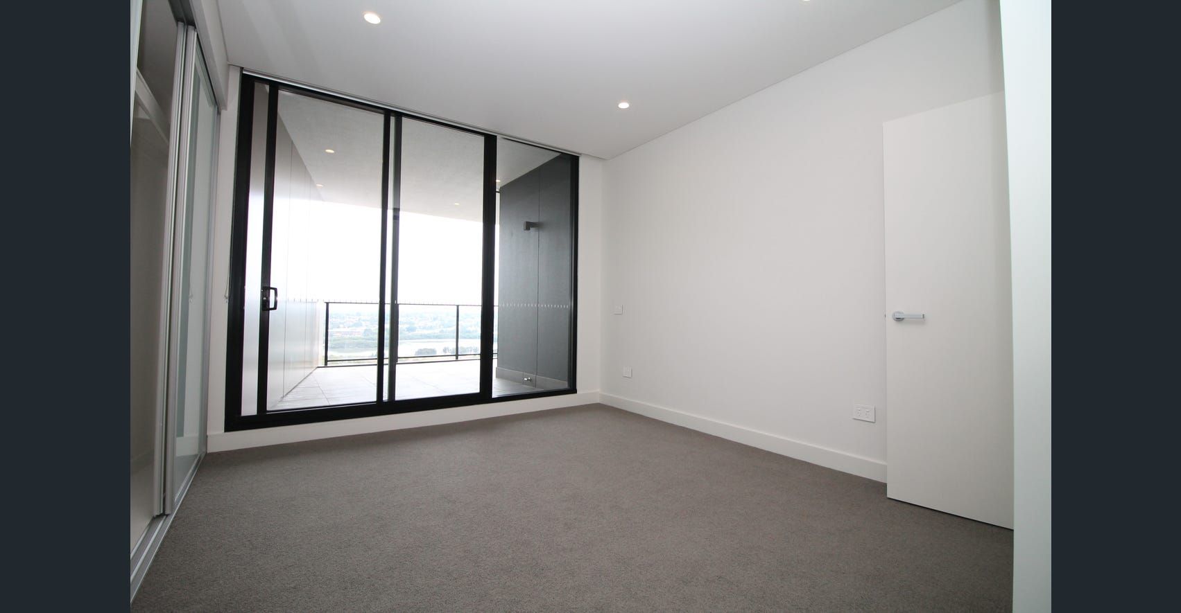 2403/46 Savona Drive, Wentworth Point NSW 2127 Apartment For Rent