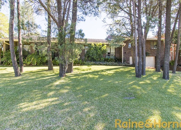 4 Greenslopes Court, Dubbo NSW 2830