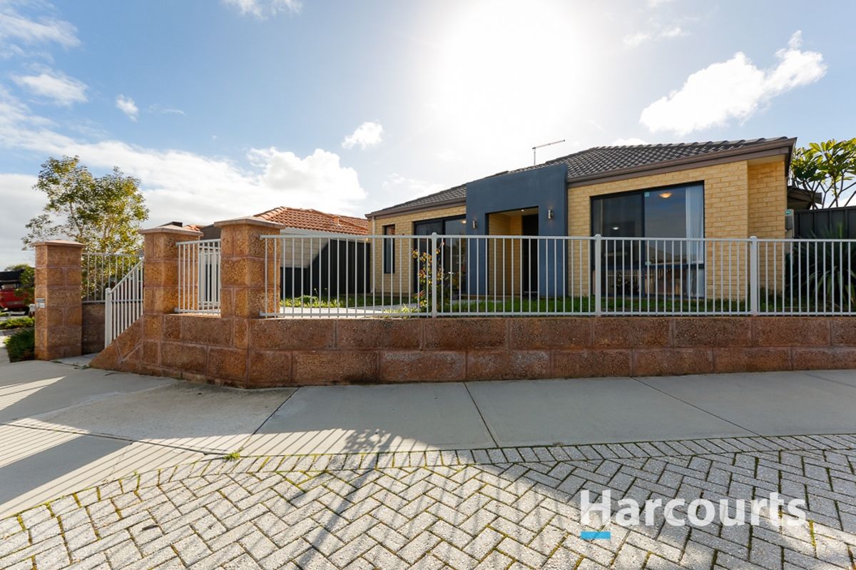 82 Kurrajong Boulevard, Banksia Grove WA 6031, Image 0