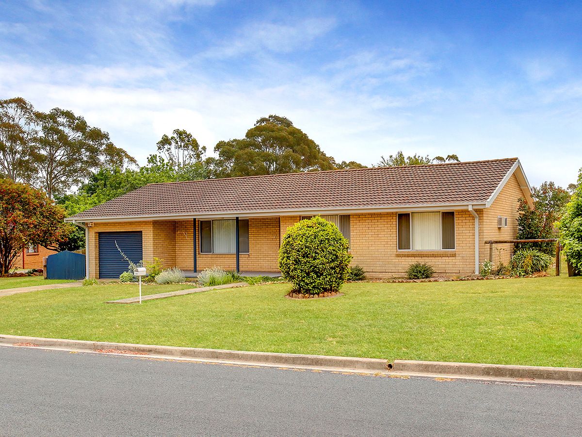 20 Campbell Crescent, Moss Vale NSW 2577, Image 0