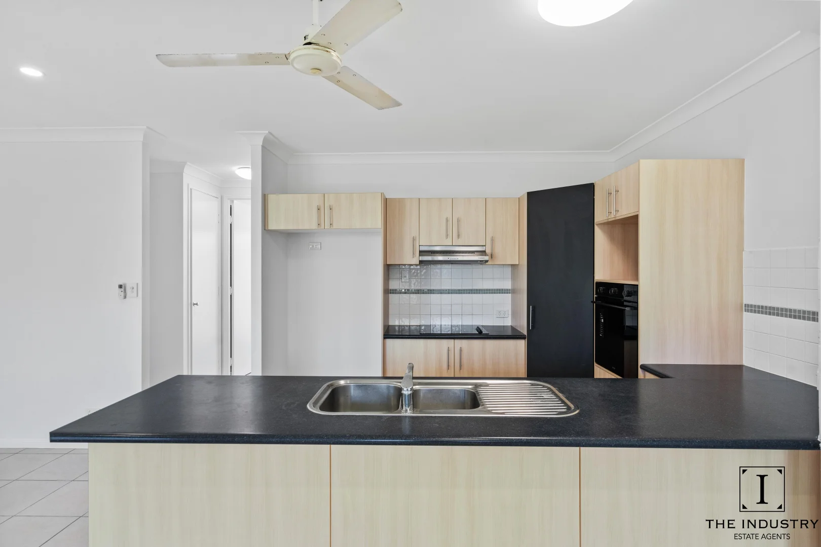 Additional image 4 of 12 Hopkins Street, White Rock QLD 4868