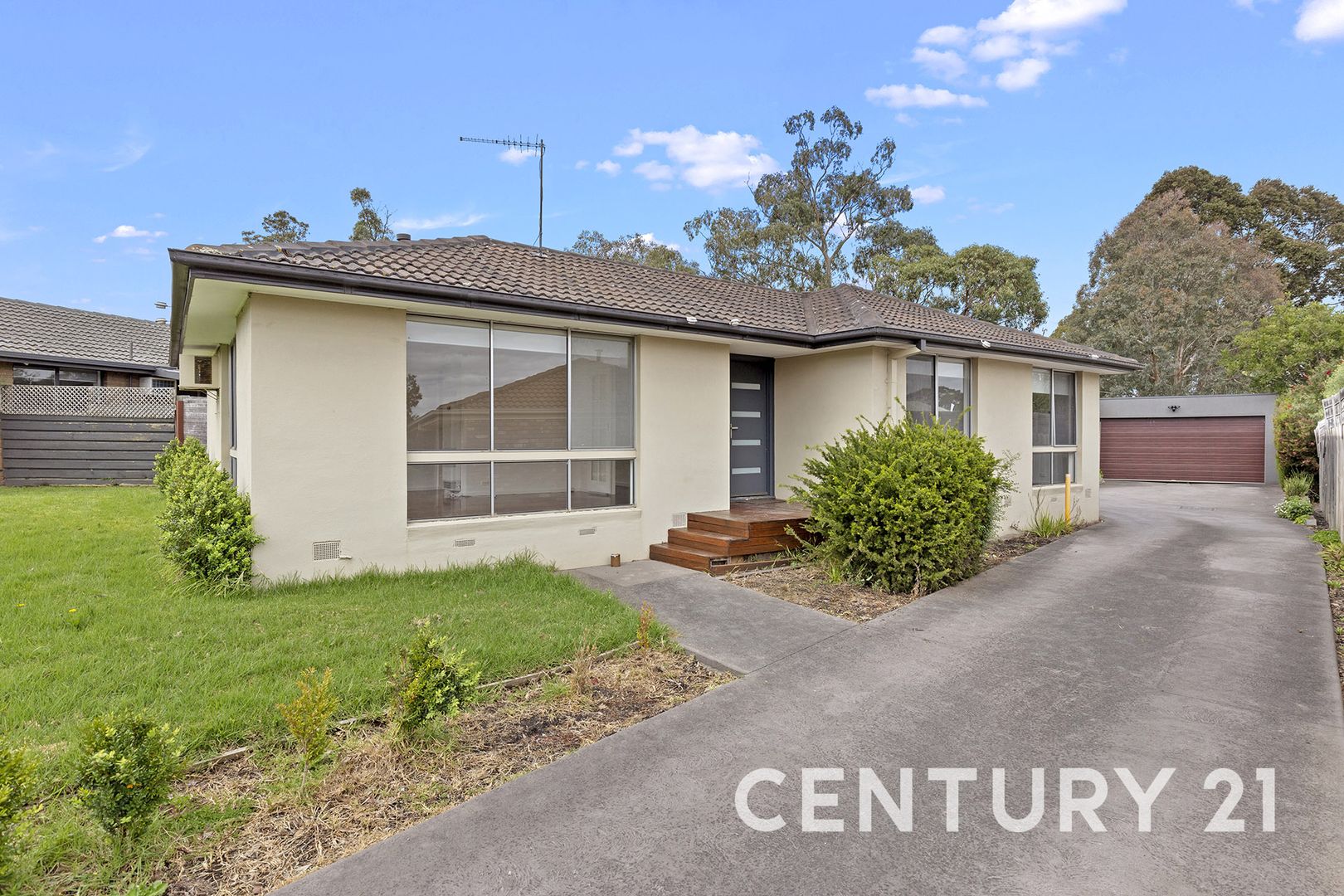 27 Mansfield Street, Berwick VIC 3806, Image 1