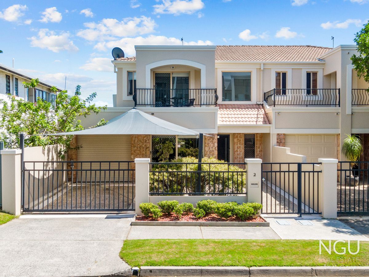 3 bedrooms Duplex in 2/47 Seashell Avenue MERMAID BEACH QLD, 4218