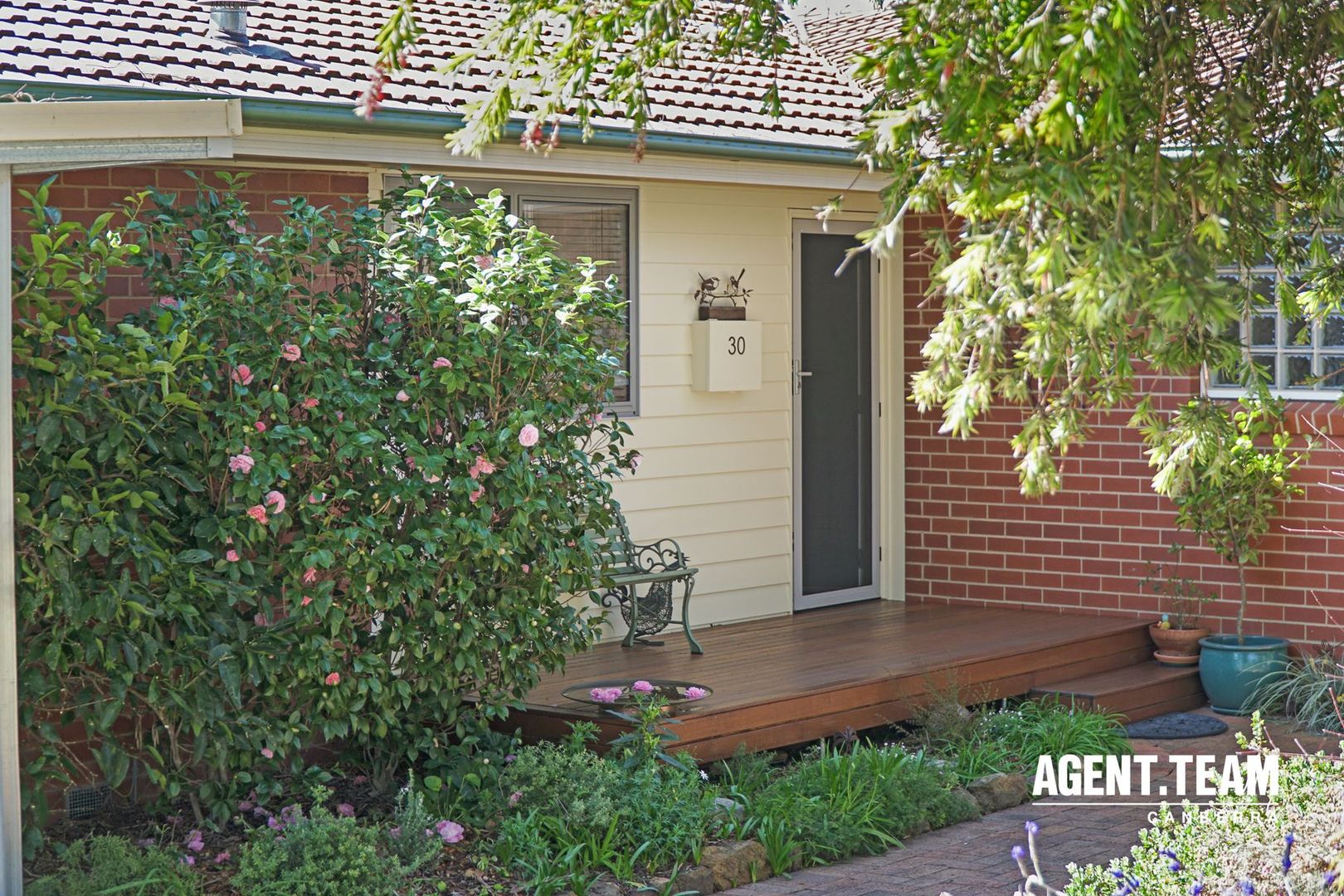 30 McIntosh Street, Scullin ACT 2614, Image 2