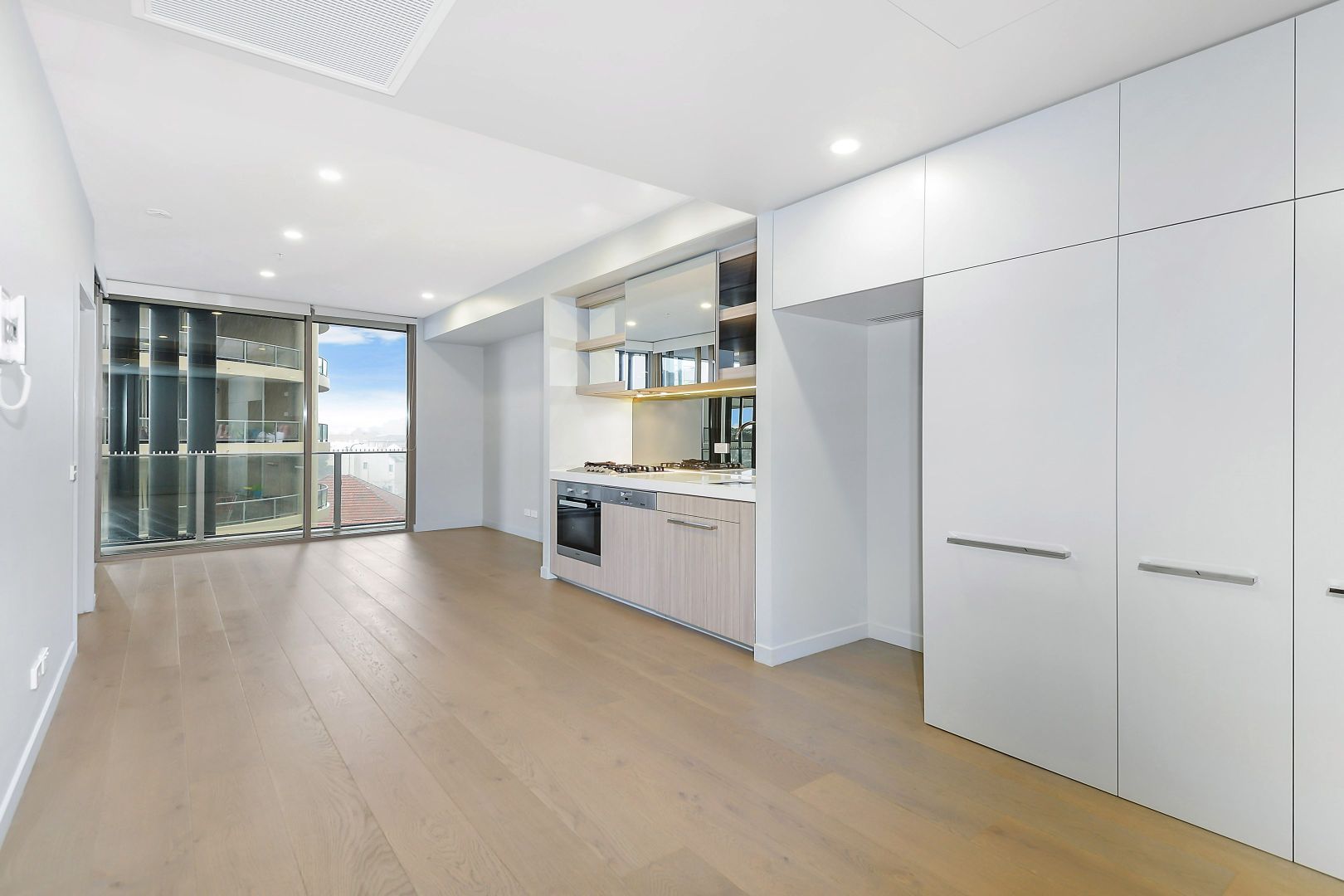 1 bedrooms Apartment / Unit / Flat in 503/253 Oxford Street BONDI JUNCTION NSW, 2022