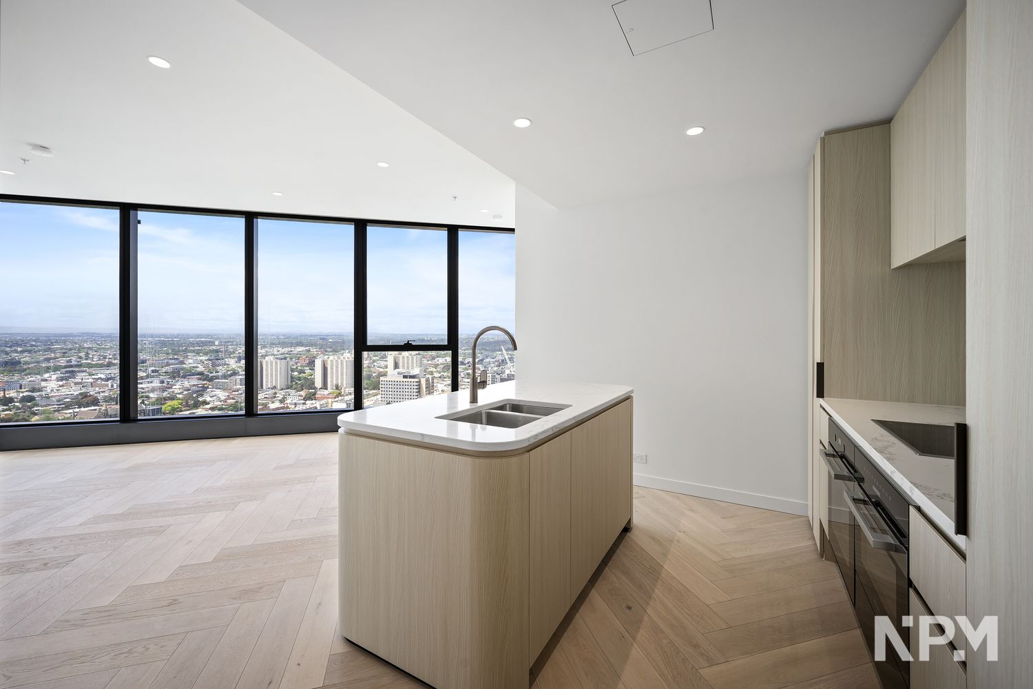 2 bedrooms Apartment / Unit / Flat in 3202/63 Latrobe Street MELBOURNE VIC, 3000