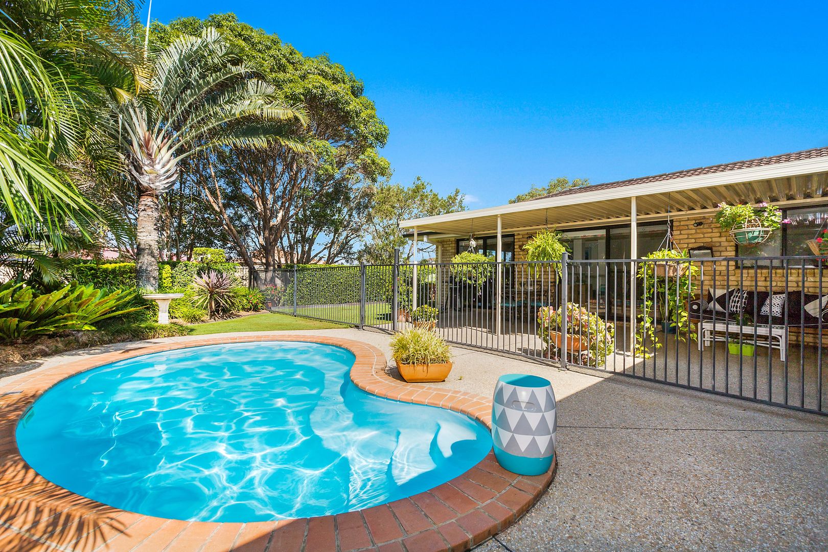 42 Riversdale Boulevard, Banora Point NSW 2486, Image 1